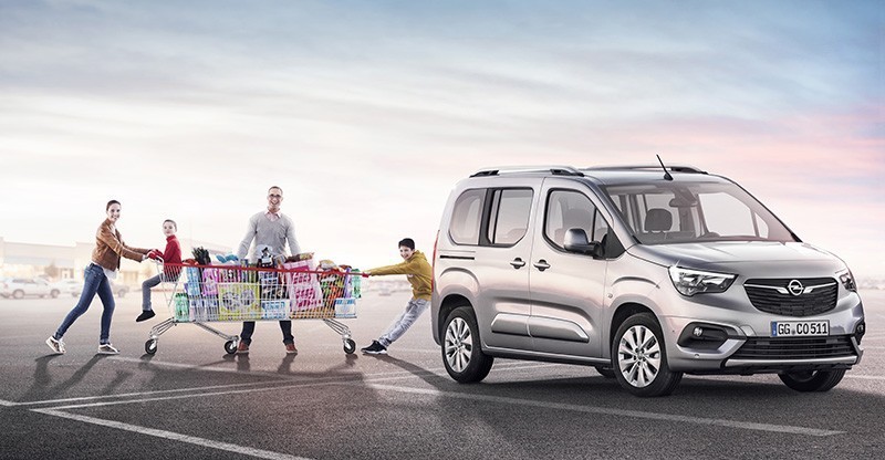 obiteljski automobil